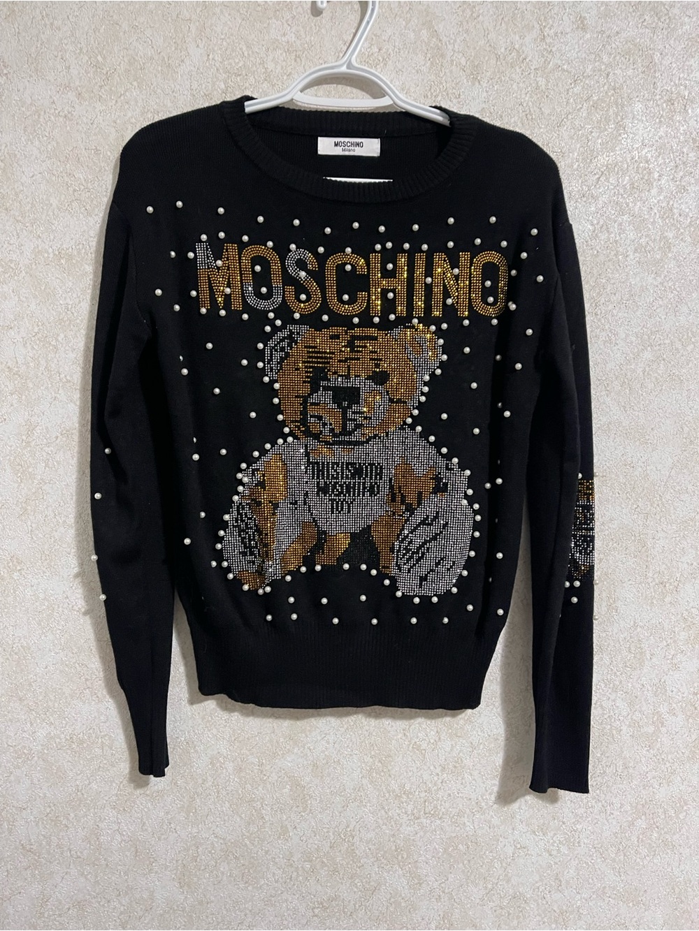 Moschino Dupe Teddy Logo Embellished Sweater